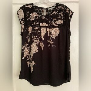 Daniel Rainn Floral Black and Cream Women's Top M